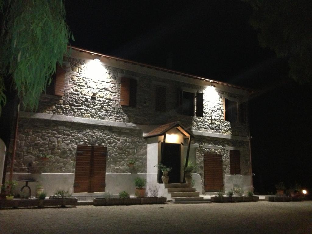 Locanda Villa Naumanni Tarquinia Exterior foto